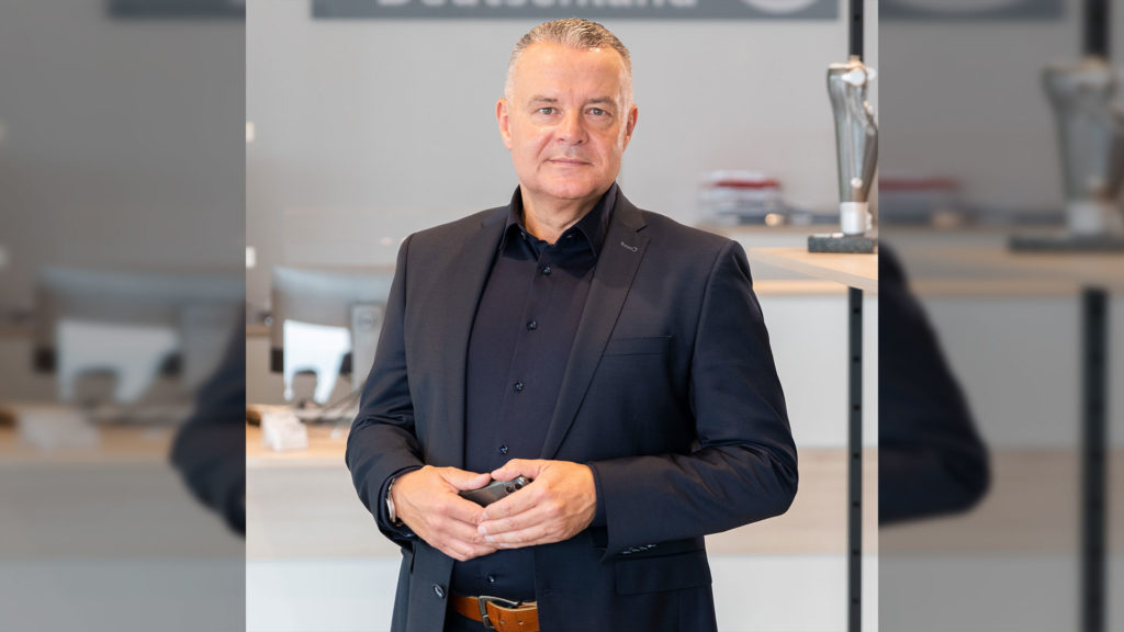 Care Center, Bochum: "Right From The Start, I Knew I Needed To Find A Partner Who Could Handle Everything – From Planning To Implementation To Service And Maintenance," Says Uwe Brockmann, CEO Of Care Center Deutschland GmbH. "Throughout The Entire Project, We Had Fixed Contacts At Ottobock. This Direct Line Of Communication Meant We Were Able To Discuss Details And Resolve Challenges Extremely Quickly And Easily," He Adds.